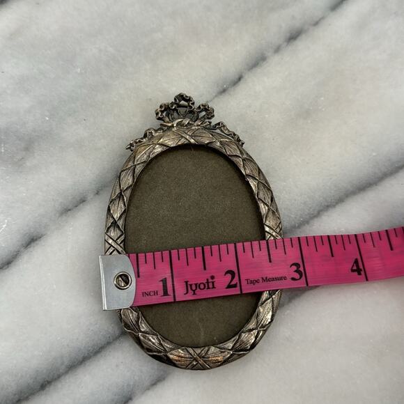 Rare Antique Sterling Silver 4 inch picture frame - Picture 9 of 11